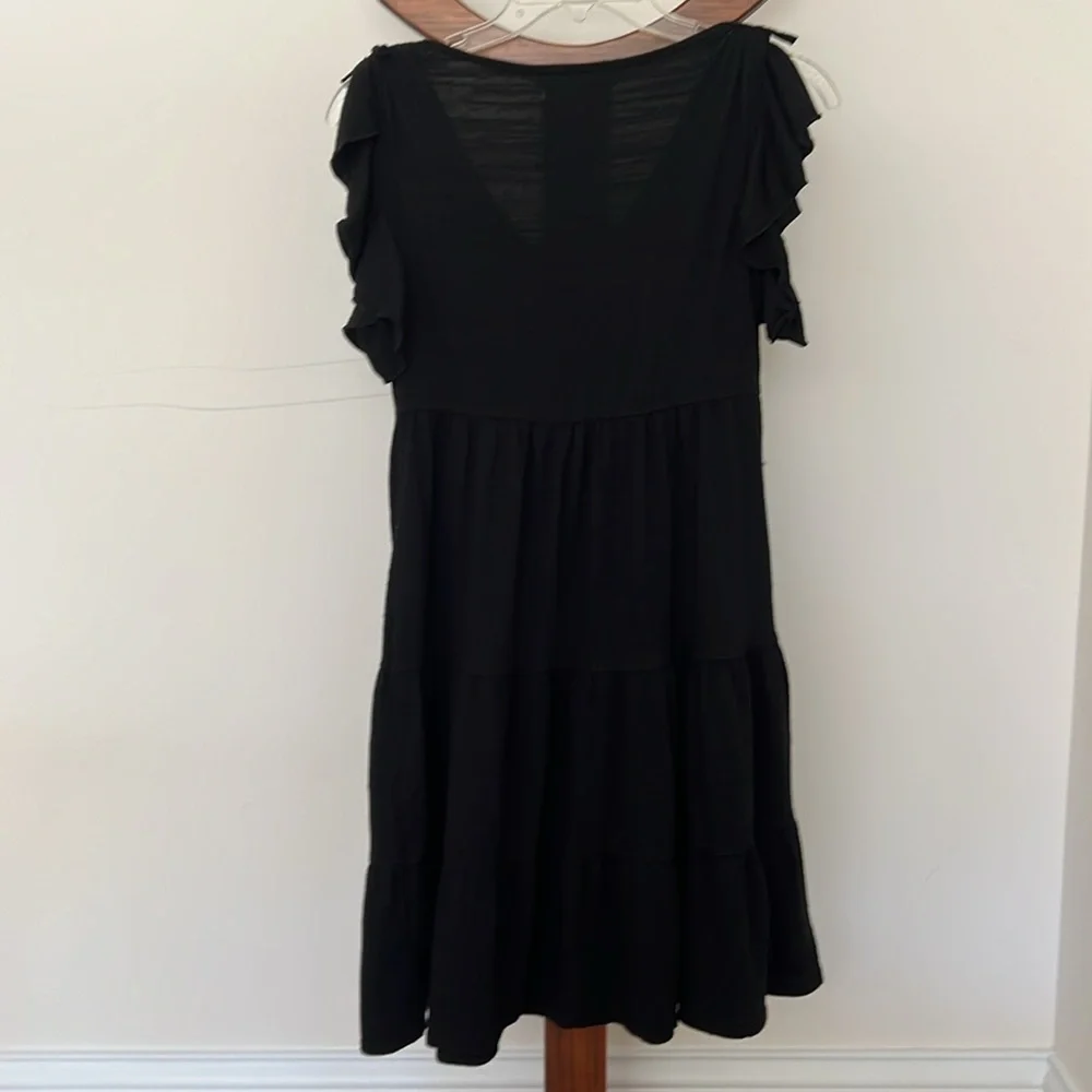 Max Studio flutter sleeve, tiered skirt, black stretchy, dress, size small. - Picture 2 of 6